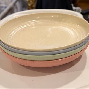 Set of 4 Colorful Ceramic Plates (microwave and dishwasher safe)